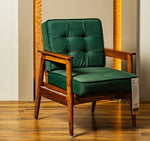 Velona – A Blend of Classic Cane and Cozy Comfort.