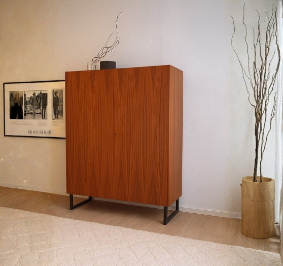 CabiDesk: The Convertible Cabinet into Table with Storage