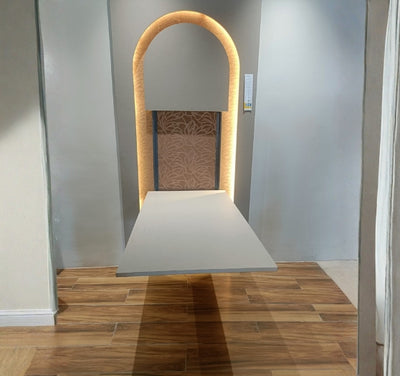 Wall Dine - A modern 5-seater designed for comfort and style.