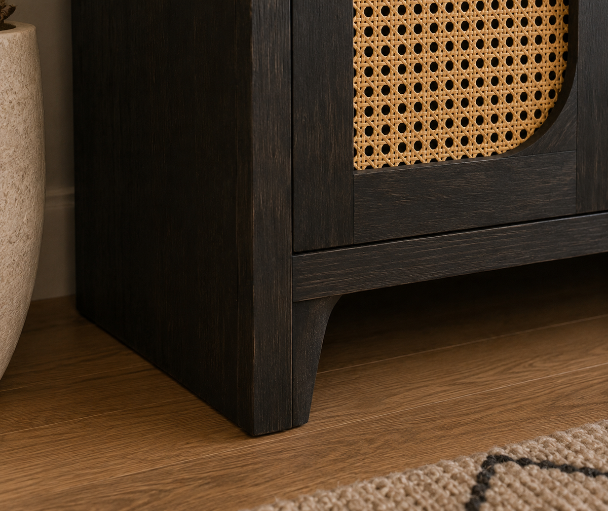 Rattan console - Naturally textured design with modern elegance.